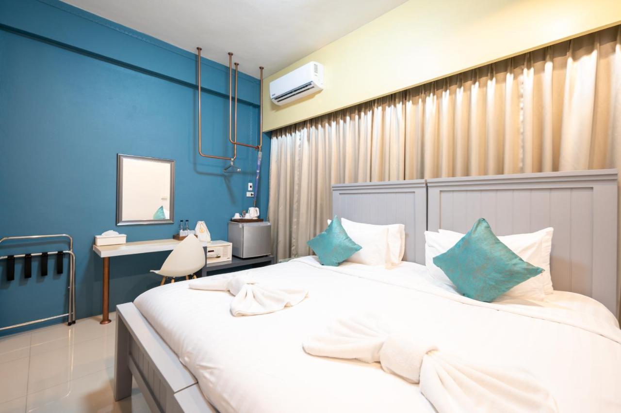 The Iconic Hotel Ranong Exterior foto